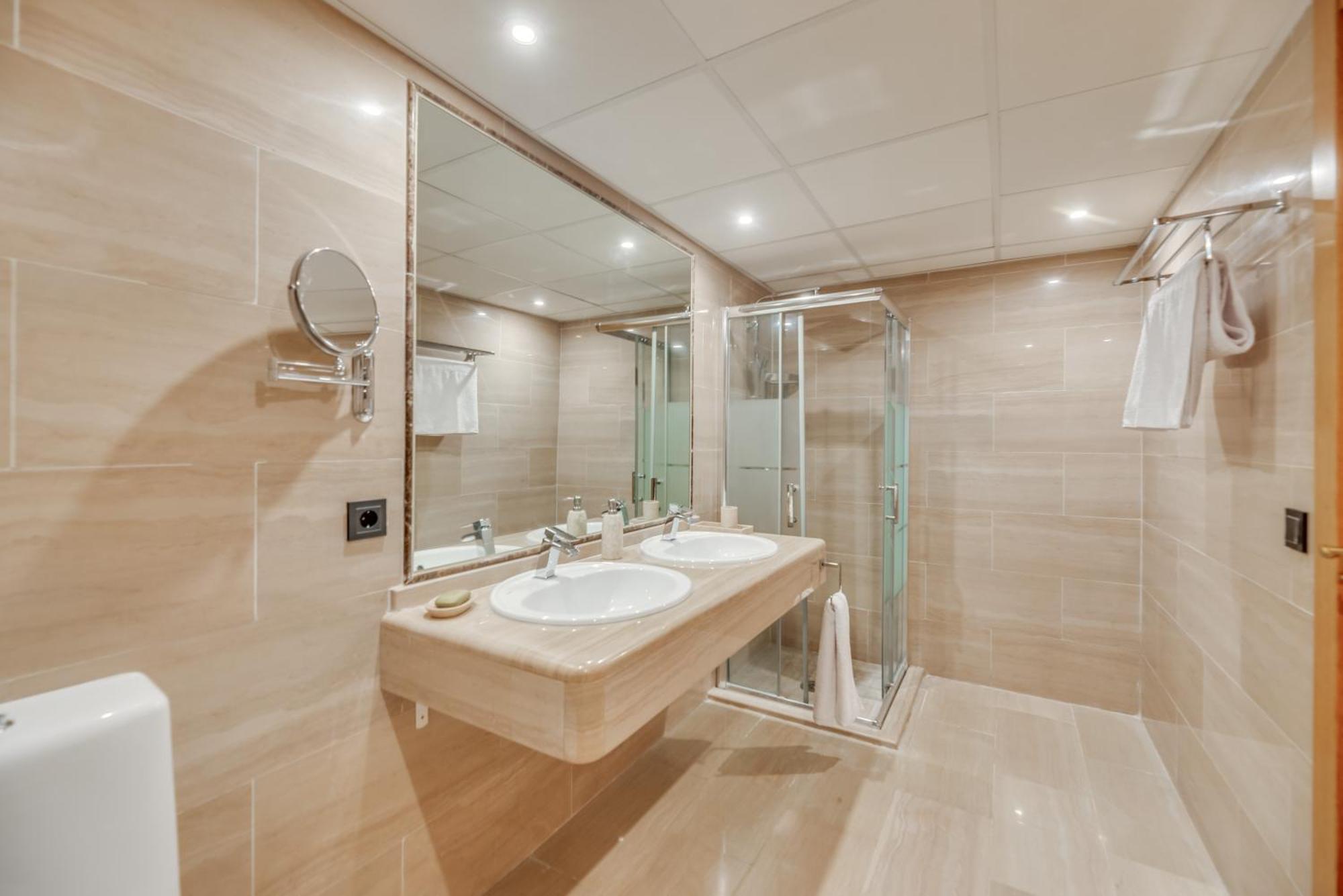 Ferienwohnung Luxury 4Bdr Penthouse With Sea Views Benalmádena Exterior foto
